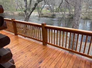 353 Cherokee Trl, Ellijay, GA