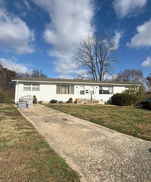2nd image of 117-118 Woodlawn Ct