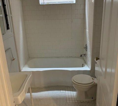 2nd image of 1626 Monument Ave APT 5