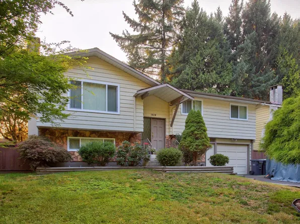 1614 Connaught Dr, Pt Coquitlam, BC V3C 4G8