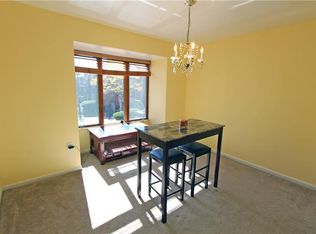 222 Pine Ct, Pittsburgh, PA