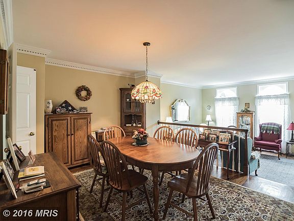 5th image of 4056 Norbeck Square Dr