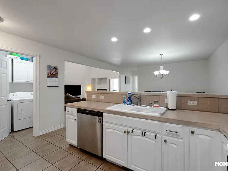 2088 35th Avenue Ct — Photo 3