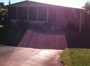 7360 SE Eagle Ave, Hobe Sound, FL 33455