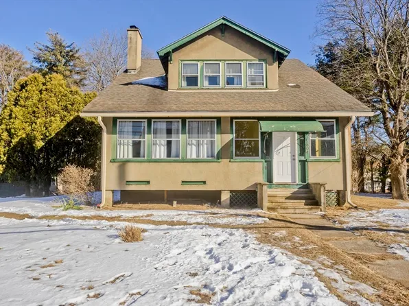 2001 Pleasant St, Three Rivers, MA 01080