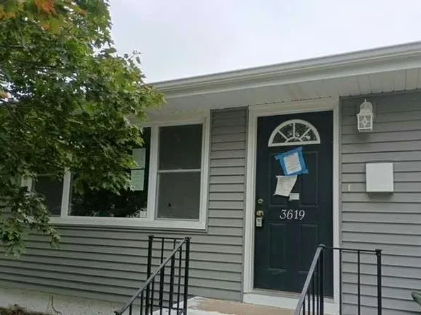 3619 E Ave, Kearney, NE 68847