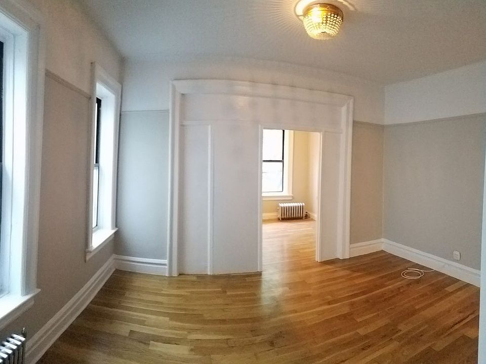 1st image of 292 Saint Johns Pl APT 56