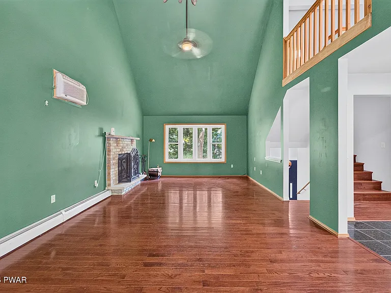 115 Blackberry Dr — Photo 11