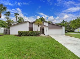 10781 SW 129th Ct, Miami, FL 33186