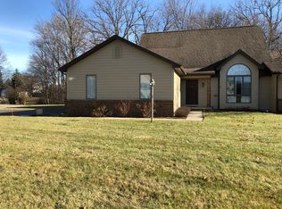 10239 Rue Du Lac Rd, Whitehouse, OH 43571