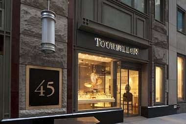 2nd image of 45 Wall St APT 1620