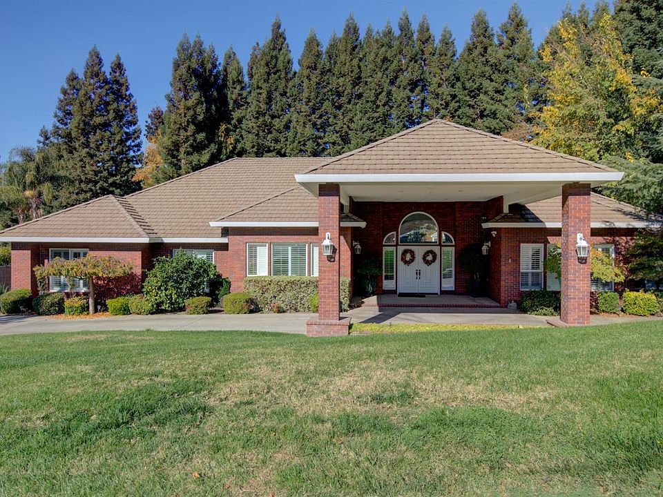 1st image of 10235 Buckmeadows Dr