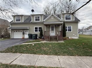 99 Grant Ave, Depew, NY 14043