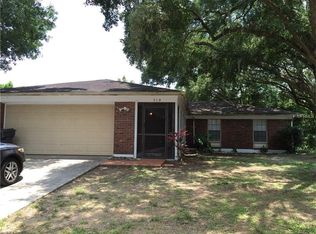 719 Clipper Pl, Brandon, FL 33511