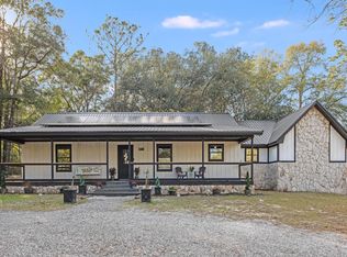 201 Shell Dr, Crestview, FL 32536