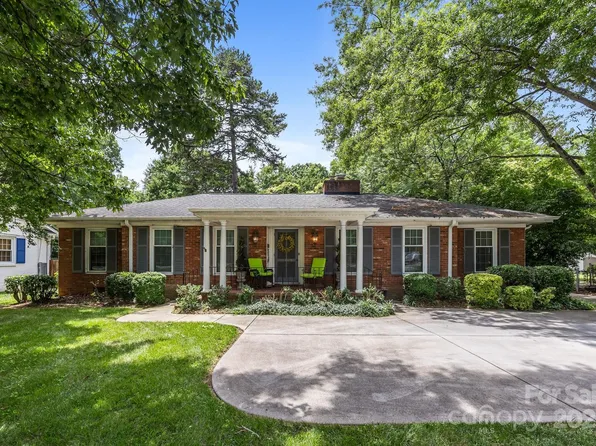 5640 Sharon Rd, Charlotte, NC 28210
