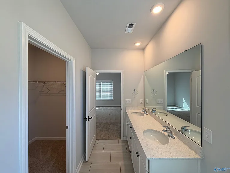 538 Wolf Trce — Photo 17