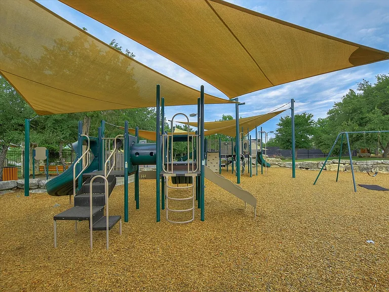 12808 Appaloosa Chase Dr — Photo 24