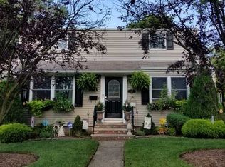 144 11th Ave, Hawthorne, NJ 07506