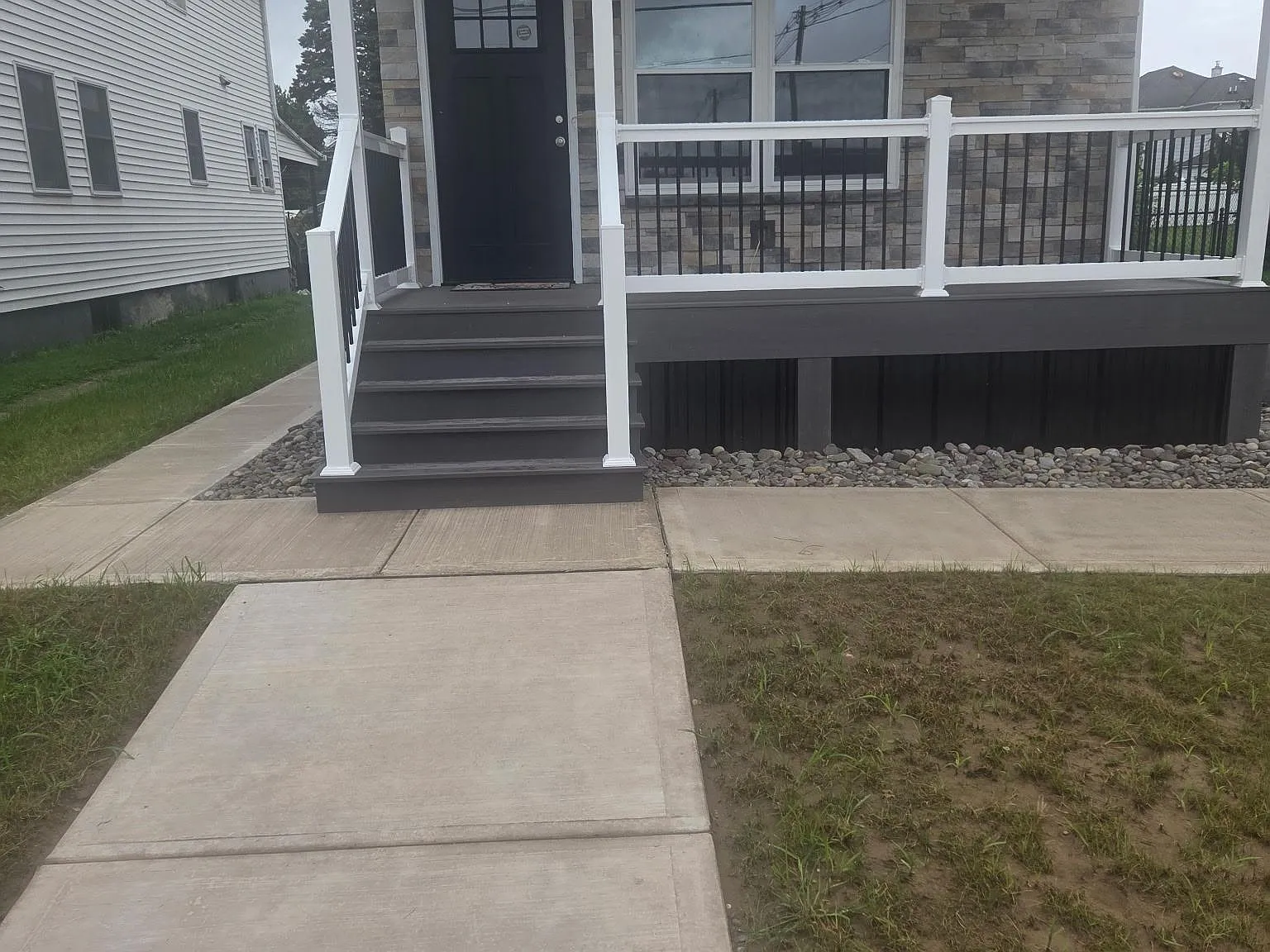 2 bed, 1600 sqft, $2,300 — Photo 3