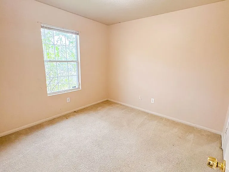 2909 Blackburn Dr — Photo 12