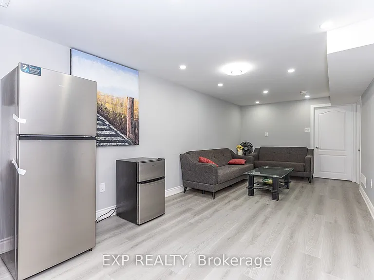 3270 Klaiman Dr #BASEMENT — Photo 9