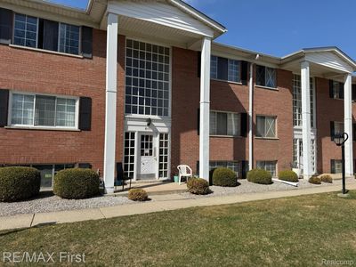 8171 Denwood Dr APT 1, Sterling Heights, MI, 48312