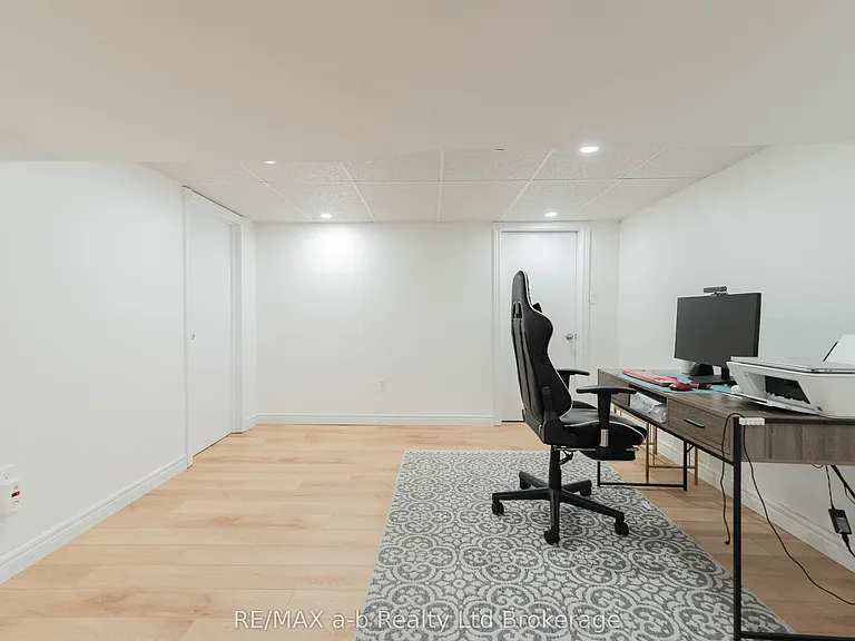 56229 Talbot Line — Photo 22