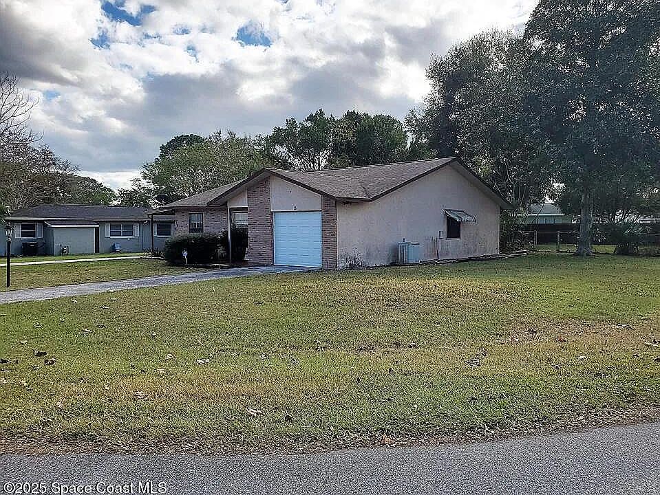 2nd image of 463 Spring Ln