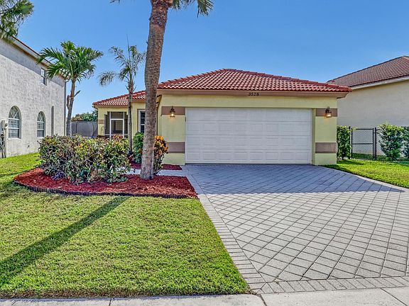 2nd image of 3528 Miramontes Circle