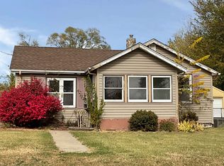 802 Sawyer Rd, Rockford, IL 61109