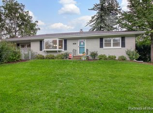 5601 Lee Ave, Downers Grove, IL 60516