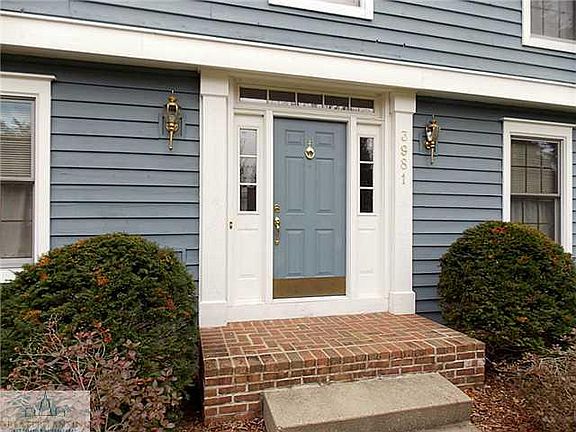 2nd image of 3981 Breckinridge Dr