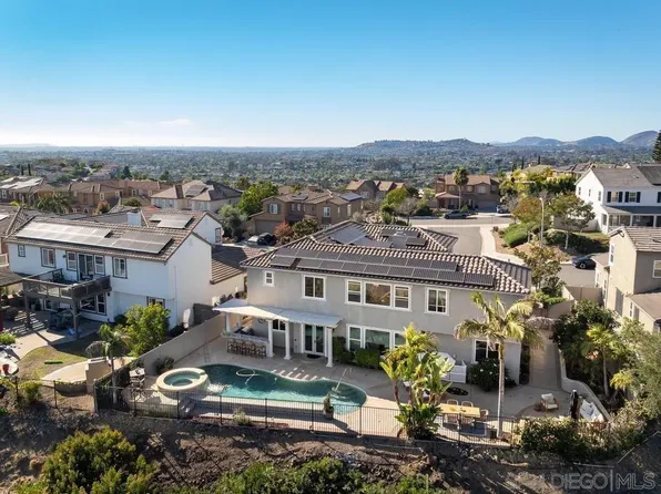 7565 Chicago Dr, La Mesa, CA 91941