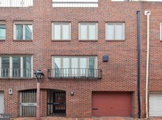 103 Naudain St, Philadelphia, PA 19147