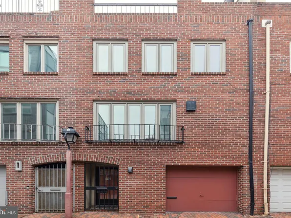 103 Naudain St, Philadelphia, PA 19147
