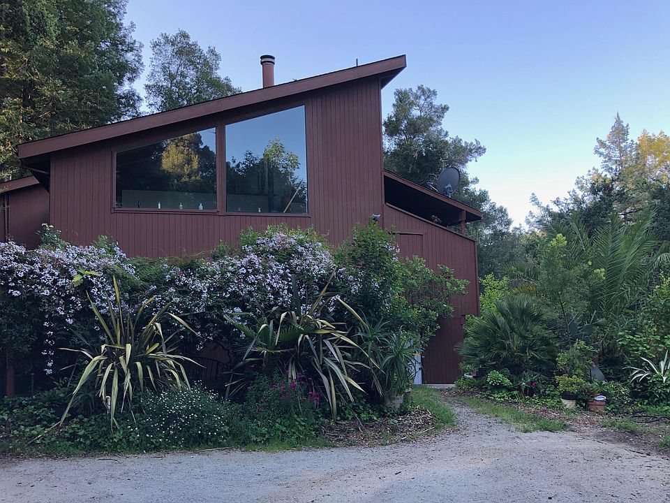 1st image of 130 Las Colinas Dr