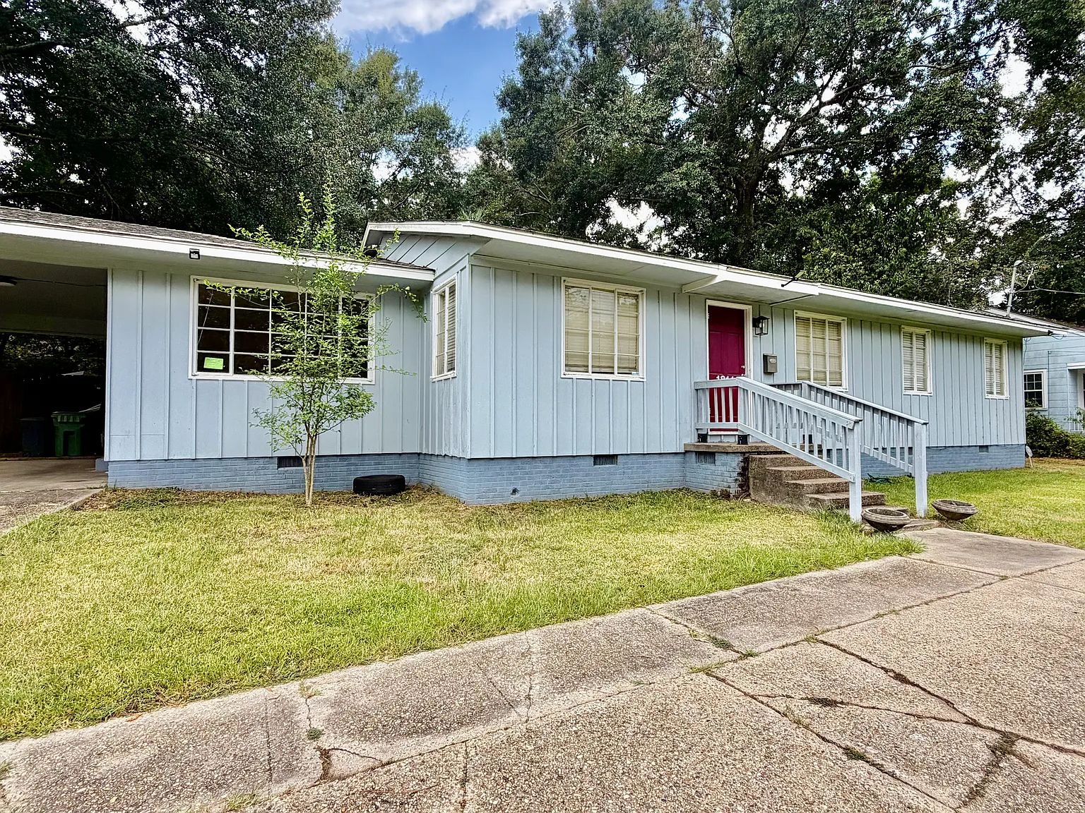 3 bed, $1,750 — Photo 1