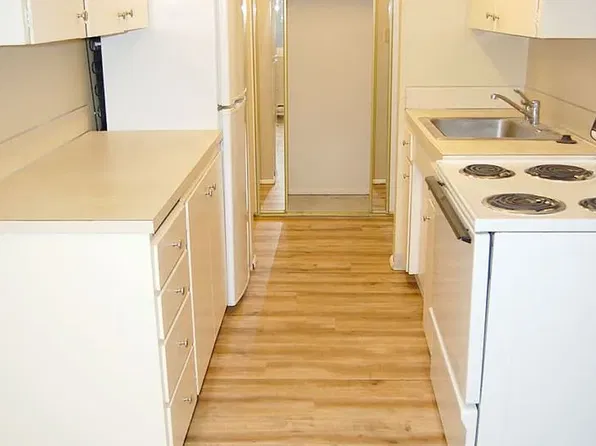 424 Summit Ave E, Seattle, WA