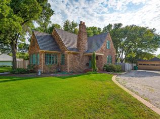 705 N Trinity St, Decatur, TX 76234