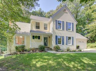 9249 Northedge Dr, Springfield, VA 22153
