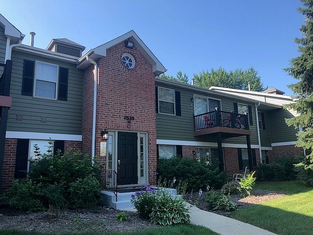 1st image of 1539 Raymond Dr APT 203