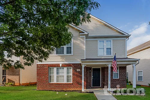901 Skywatch Ln Photo 1