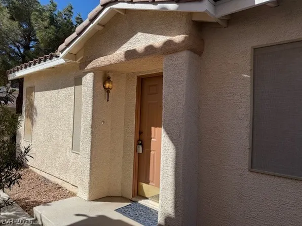 27 Belle La Blanc Ave, Las Vegas, NV 89123