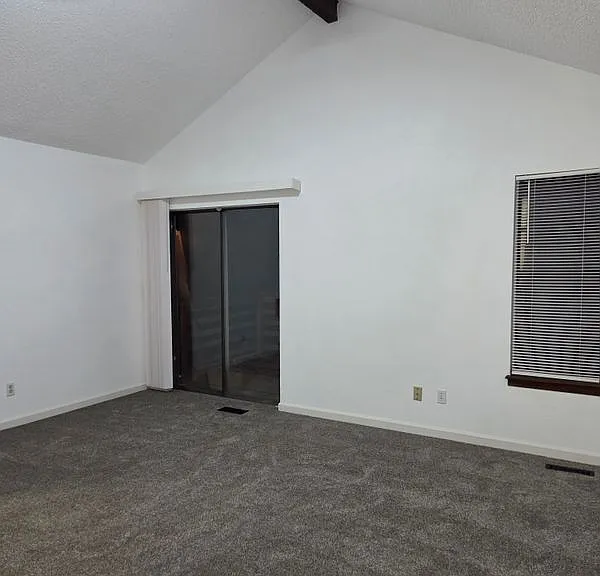 10722 W Berry Ave — Photo 10