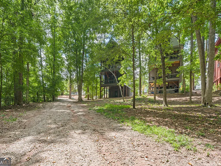 110 Arcadia Ave — Photo 51