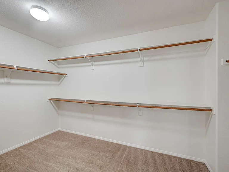6637 Cliff Shore Ct — Photo 41