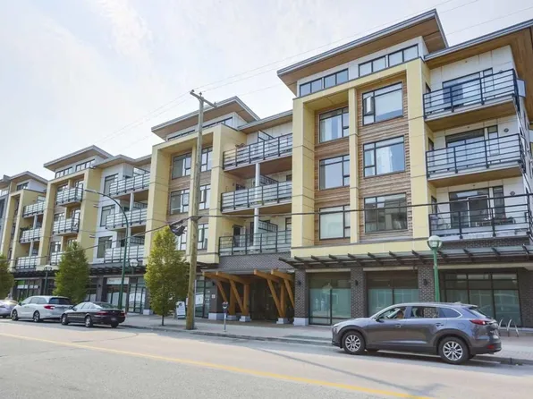 5248 Grimmer St #221, Burnaby, BC V5H 0E1