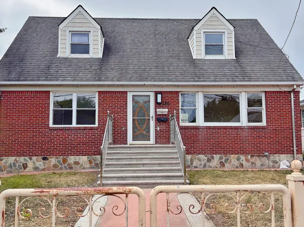 180 Jefferson Ave Floor 2, Staten Island, NY 10306