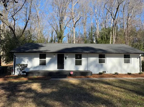 3843 Foxford Pl, Charlotte, NC 28215